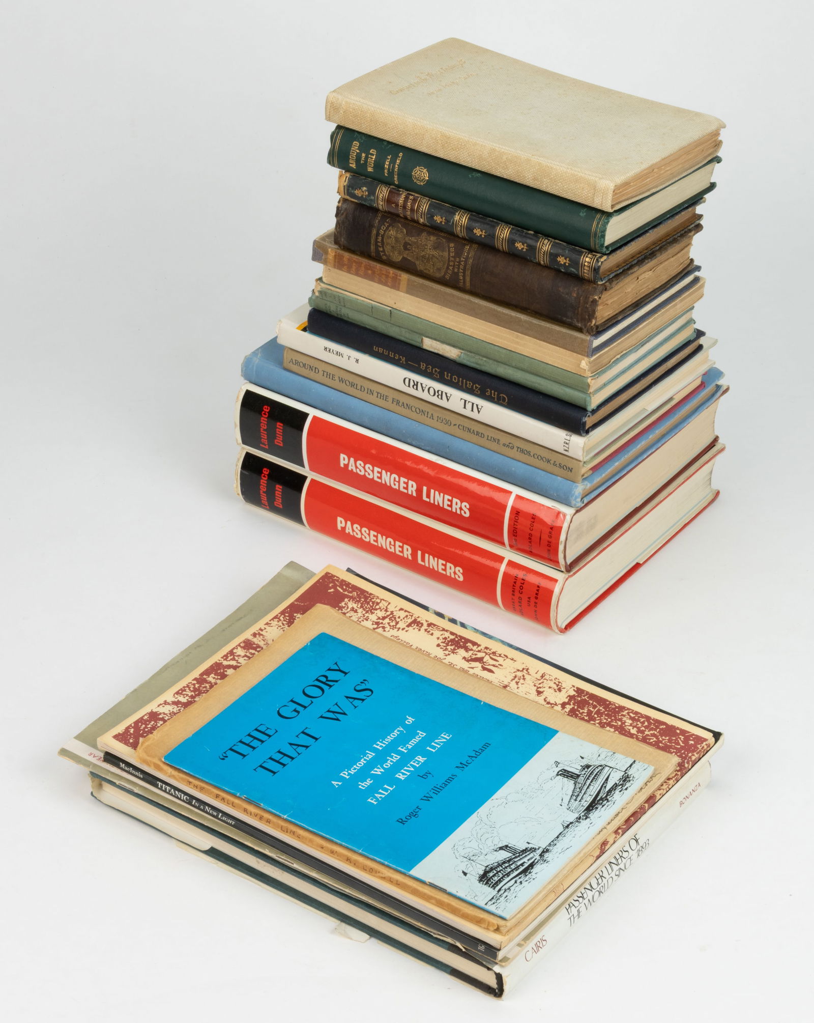 ASSORTED NAUTICAL HISTORY VOLUMES / PRINTED MATERIALS, LOT OF 20 (1 of 1)