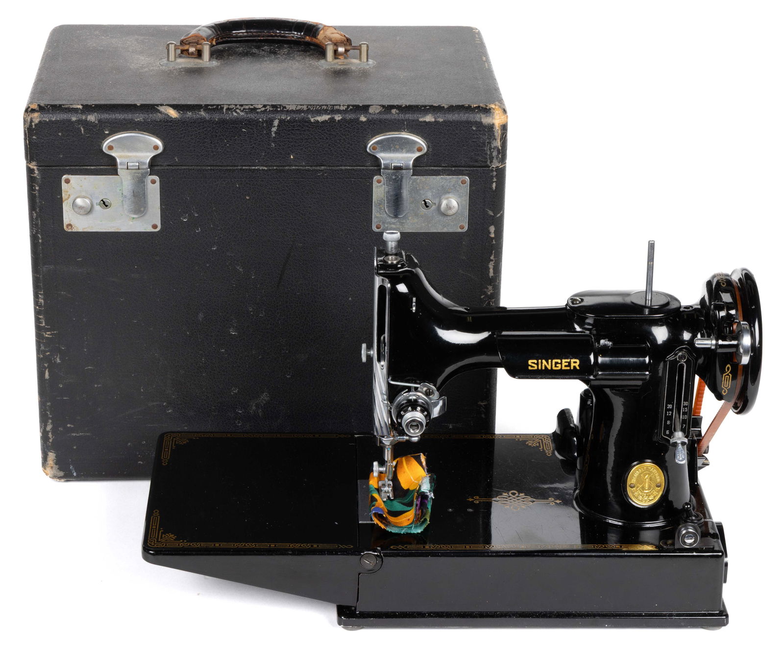SINGER MODEL NO. 221-1 / FEATHERWEIGHT PORTABLE TABLE-TOP ELECTRIC SEWING MACHINE (1 of 4)
