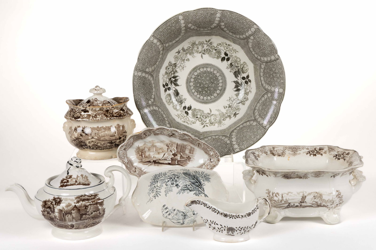 STAFFORDSHIRE TRANSFER-PRINTED CERAMIC ARTICLES, LOT OF SEVEN (1 of 1)