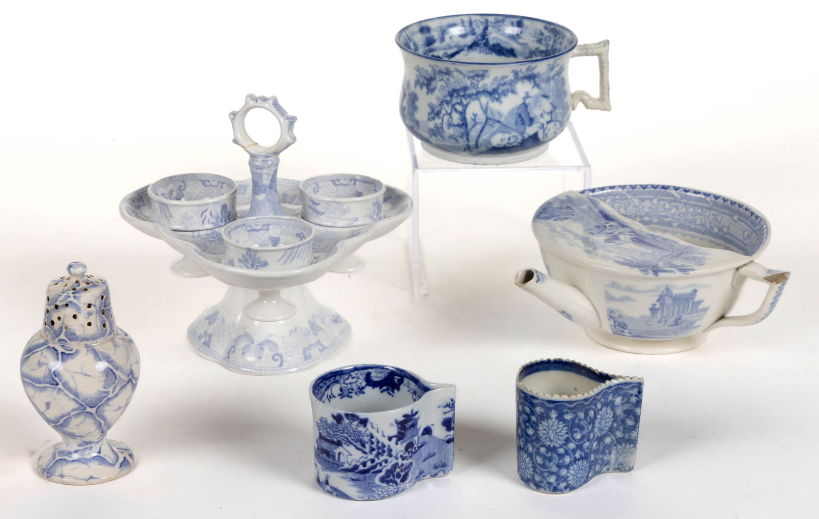 STAFFORDSHIRE BLUE TRANSFER-PRINTED CERAMIC ARTICLES, LOT OF SIX: STAFFORDSHIRE BLUE TRANSFER-PRINTED CERAMIC ARTICLES, LOT OF SIX, comprising an invalid feeding cup featuring a classical building and figures in a horse-drawn chariot/cart in foreground, a Rogers egg