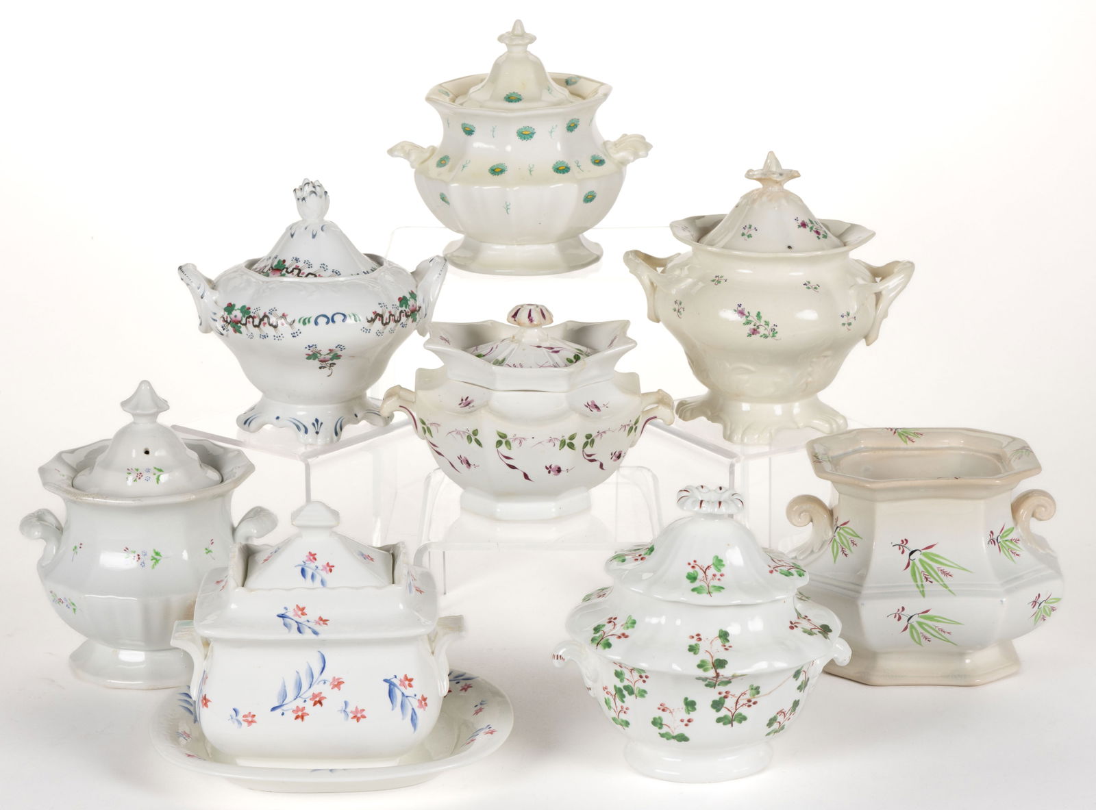 ENGLISH HAND-PAINTED CERAMIC FLORAL MOTIF SUGAR BOWLS, LOT OF EIGHT: ENGLISH HAND-PAINTED CERAMIC FLORAL MOTIF SUGAR BOWLS, LOT OF EIGHT, each having polychrome enamel decorations, including one having green flower with yellow center motif, three having sprig desi