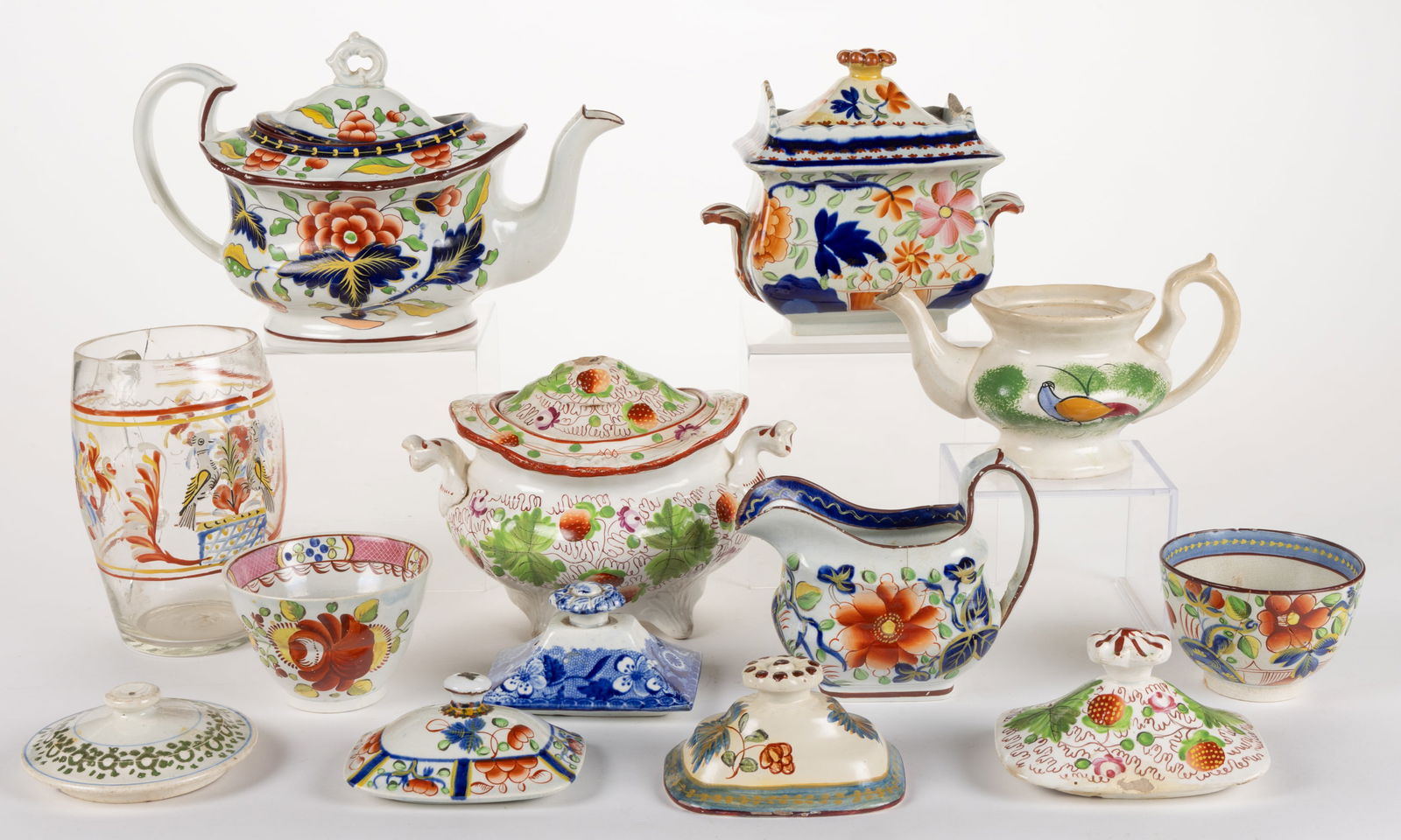 BRITISH HAND-PAINTED CERAMIC ARTICLES, LOT OF 12 (1 of 1)