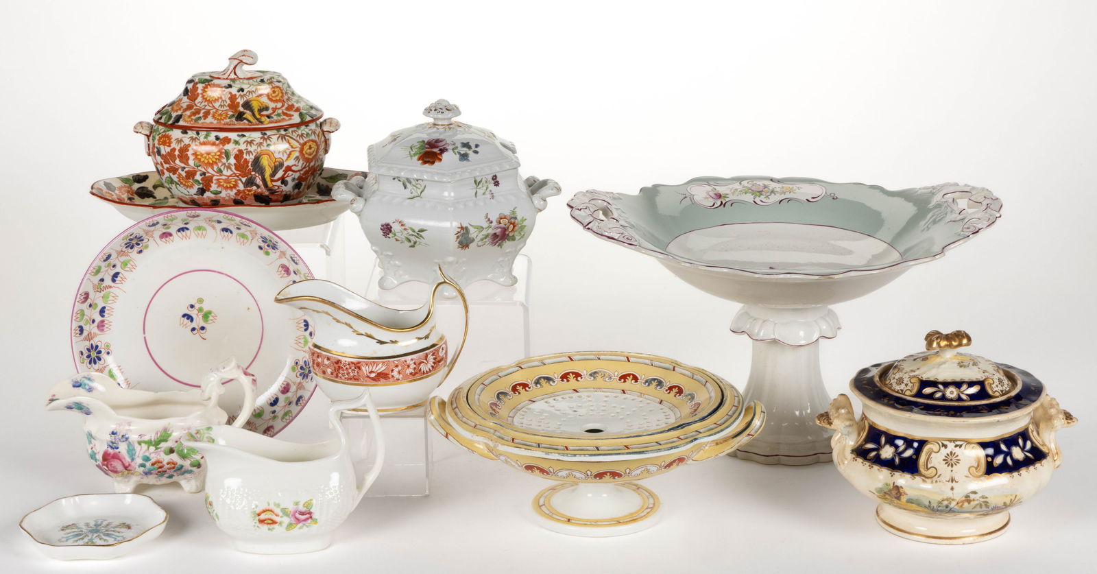 ENGLISH TRANSFER-PRINTED PORCELAIN TEA AND TABLE ARTICLES, LOT OF TEN (1 of 1)