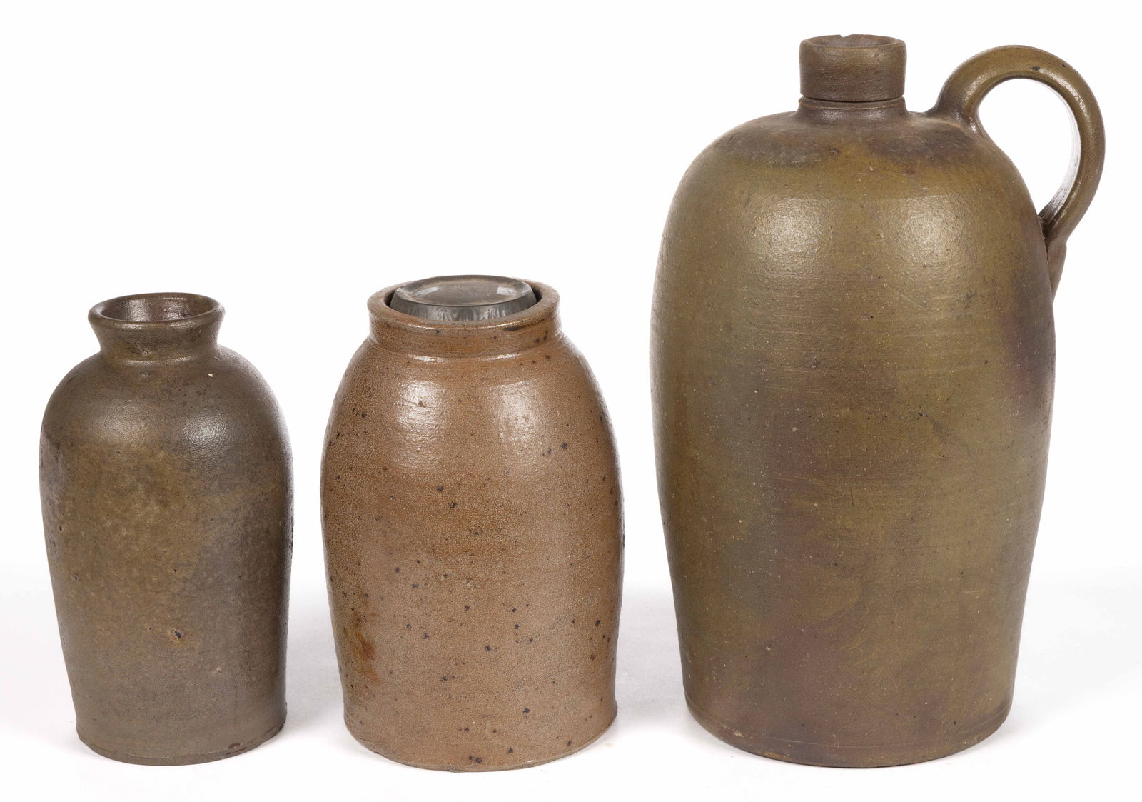 SHENANDOAH VALLEY OF VIRGINIA AND OTHER AMERICAN STONEWARE ARTICLES, LOT OF THREE (1 of 5)