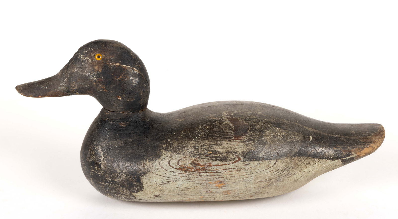 MASON STANDARD GRADE BLUEBILL CARVED AND PAINTED DUCK DECOY: MASON STANDARD GRADE BLUEBILL CARVED AND PAINTED DUCK DECOY, solid-body form with one glass eye and one which appears to be a brass tack, lightly-carved bill and head, and an early, possibly original