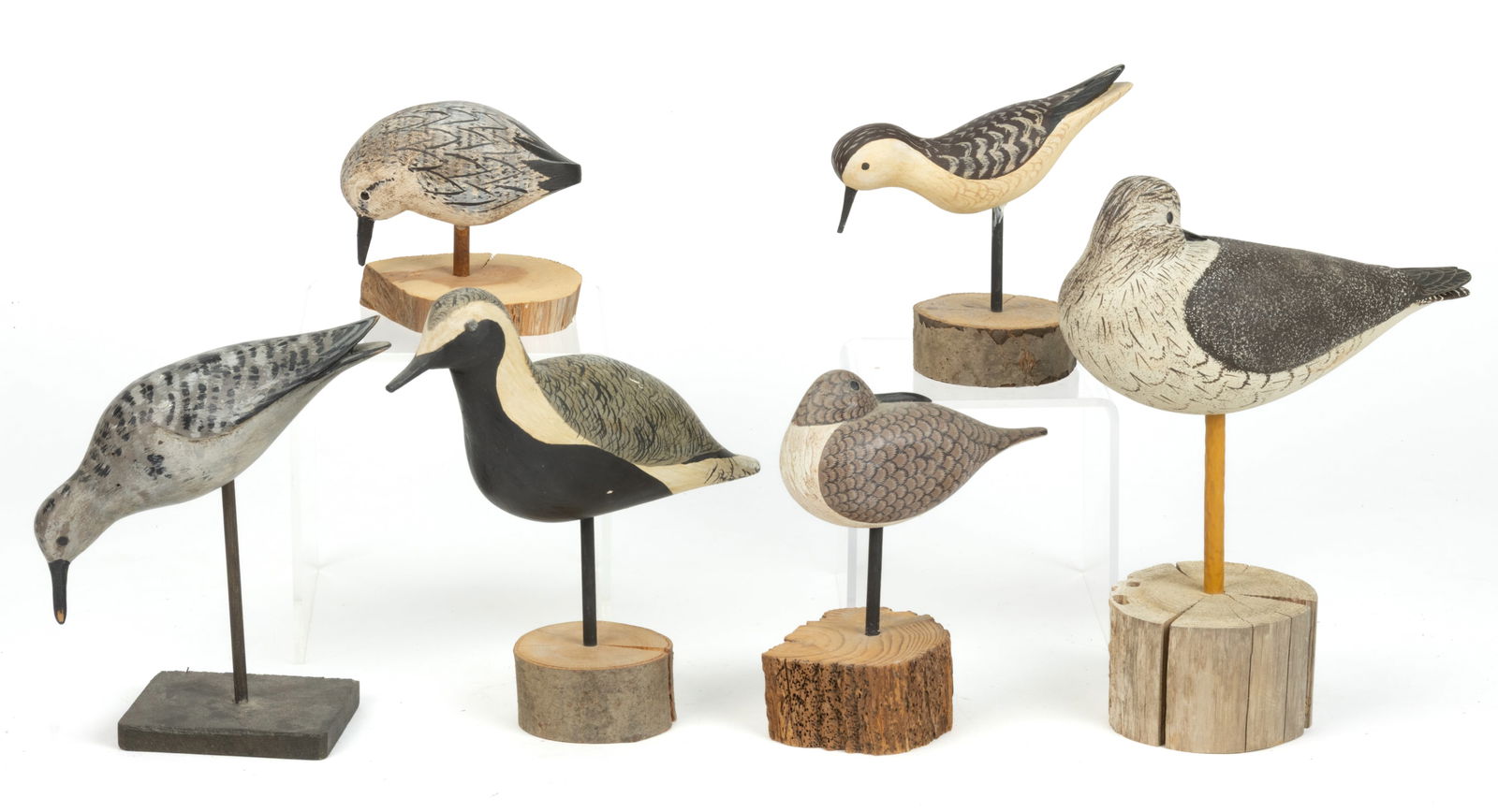 AMERICAN FOLK ART CARVED AND PAINTED SHOREBIRD DECOYS, LOT OF SIX (1 of 2)