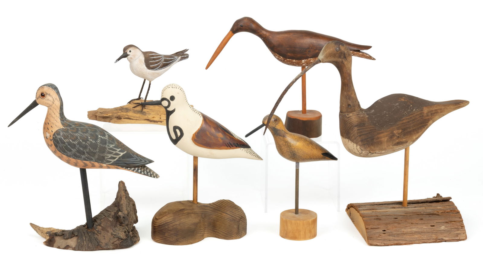 AMERICAN FOLK ART CARVED AND PAINTED SHOREBIRD DECOYS, LOT OF SIX (1 of 2)