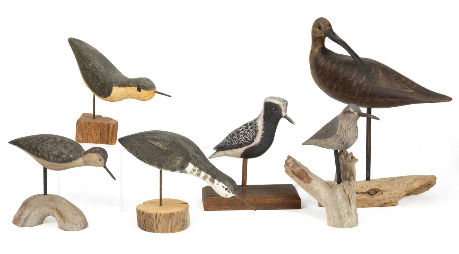 AMERICAN FOLK ART CARVED AND PAINTED SHOREBIRD DECOYS, LOT OF SIX (1 of 2)