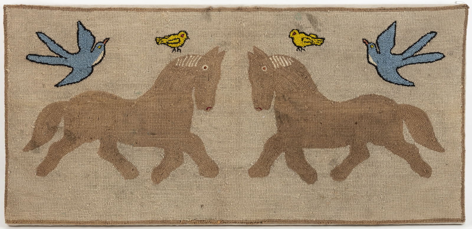 AMERICAN FOLK ART PICTORIAL HOOKED RUG (1 of 3)