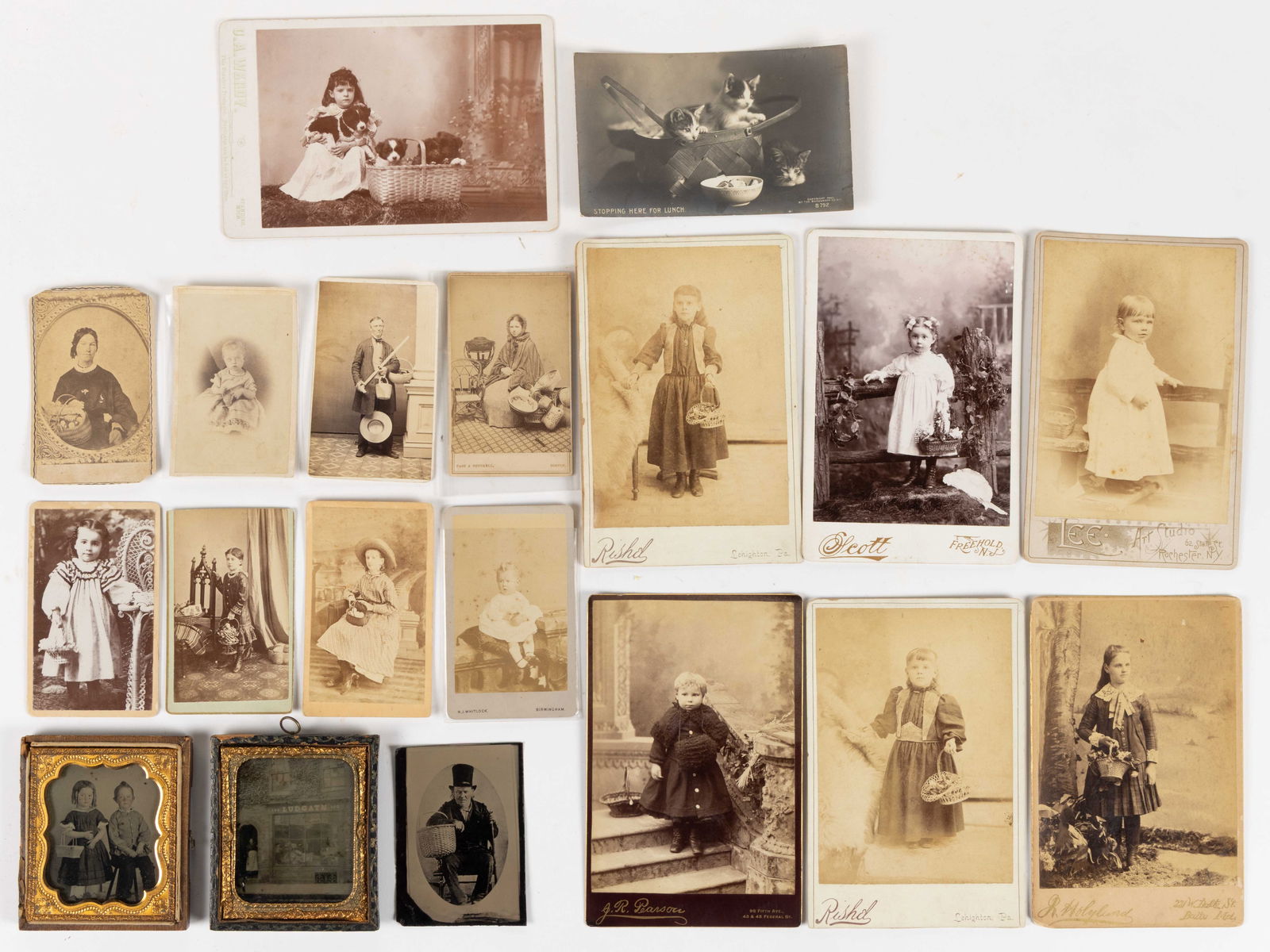 ASSORTED ANTIQUE PHOTOGRAPHIC IMAGES FEATURING BASKETS, LOT OF 19 (1 of 5)