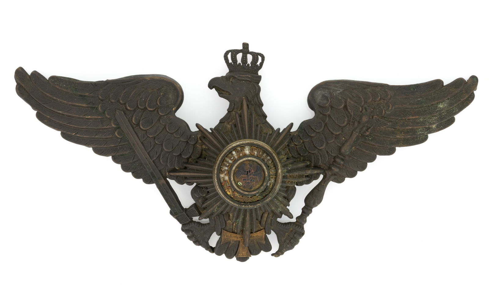 GERMAN / PRUSSIAN GARDE REGIMENT OFFICER'S HELMET PLATE: GERMAN / PRUSSIAN GARDE REGIMENT OFFICER'S HELMET PLATE, the stamped brass crowned spread-wing eagle with a central star badge featuring an enameled Black Eagle to the center surrounded by "S