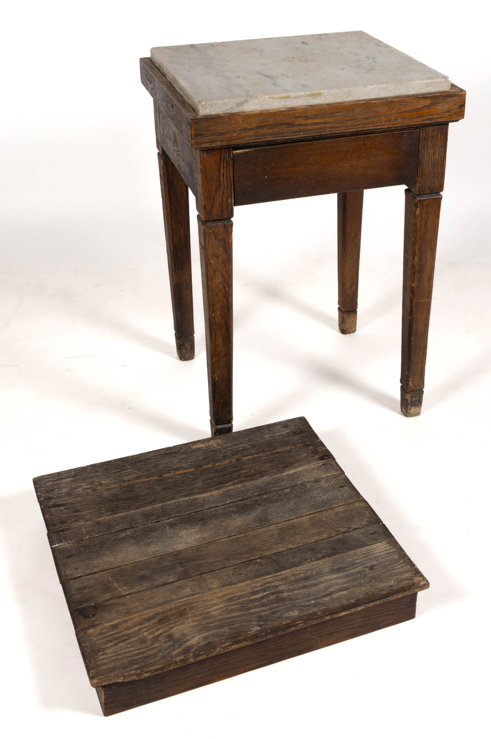 SOUTHERN OAK / HICKORY BISCUIT TABLE (1 of 6)