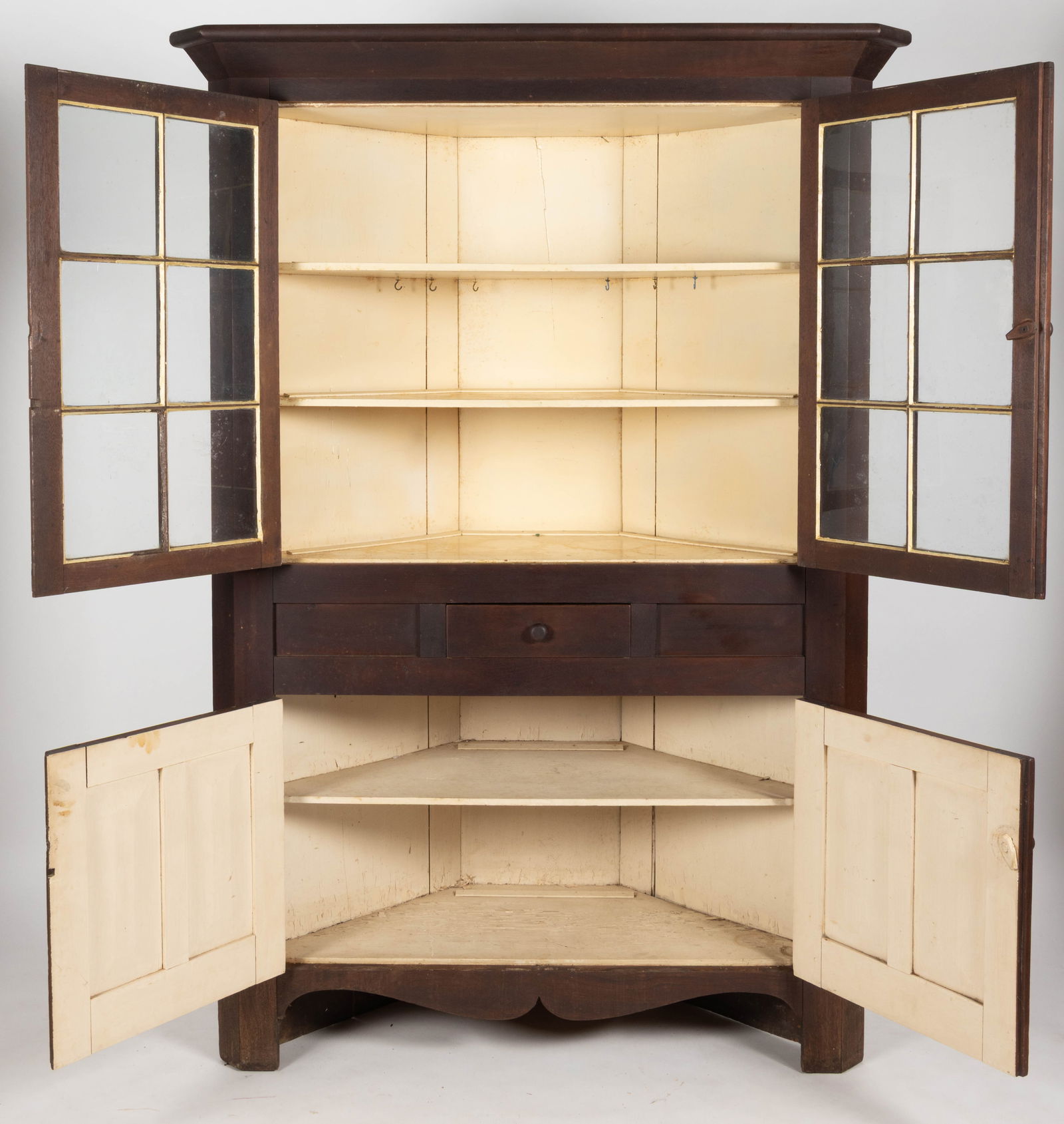 MID-ATLANTIC WALNUT CORNER CUPBOARD - 2