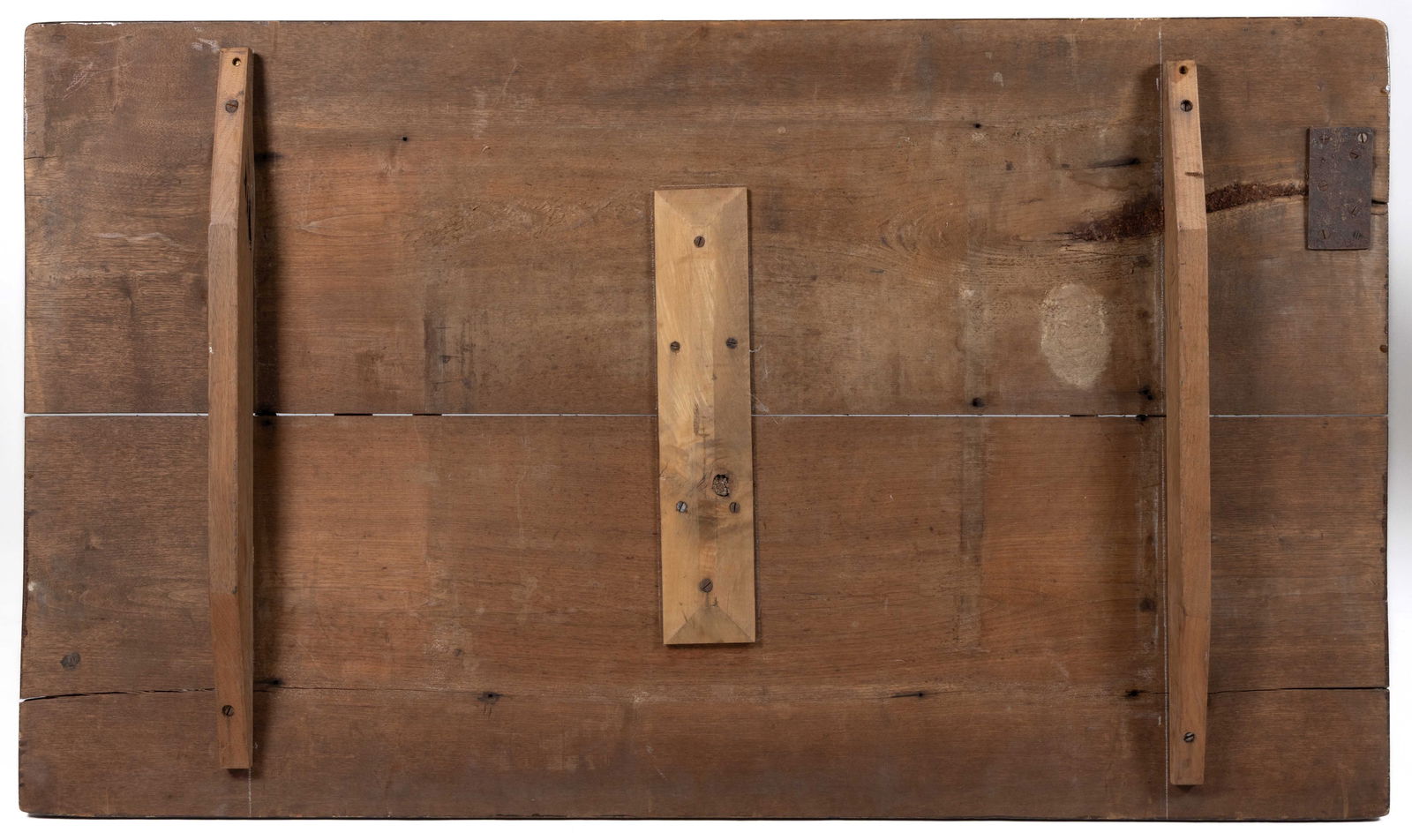 MID-ATLANTIC WALNUT TAVERN TABLE - 8