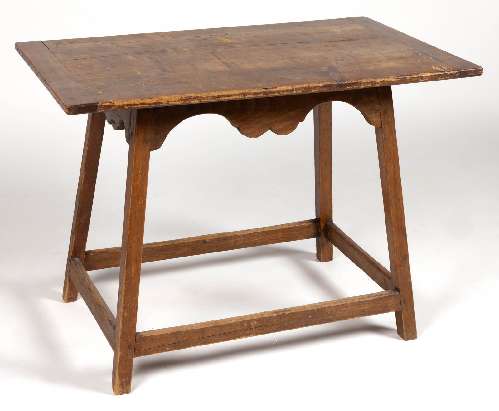 NEW ENGLAND PINE STRETCHER-BASE WORK / SIDE TABLE (1 of 6)