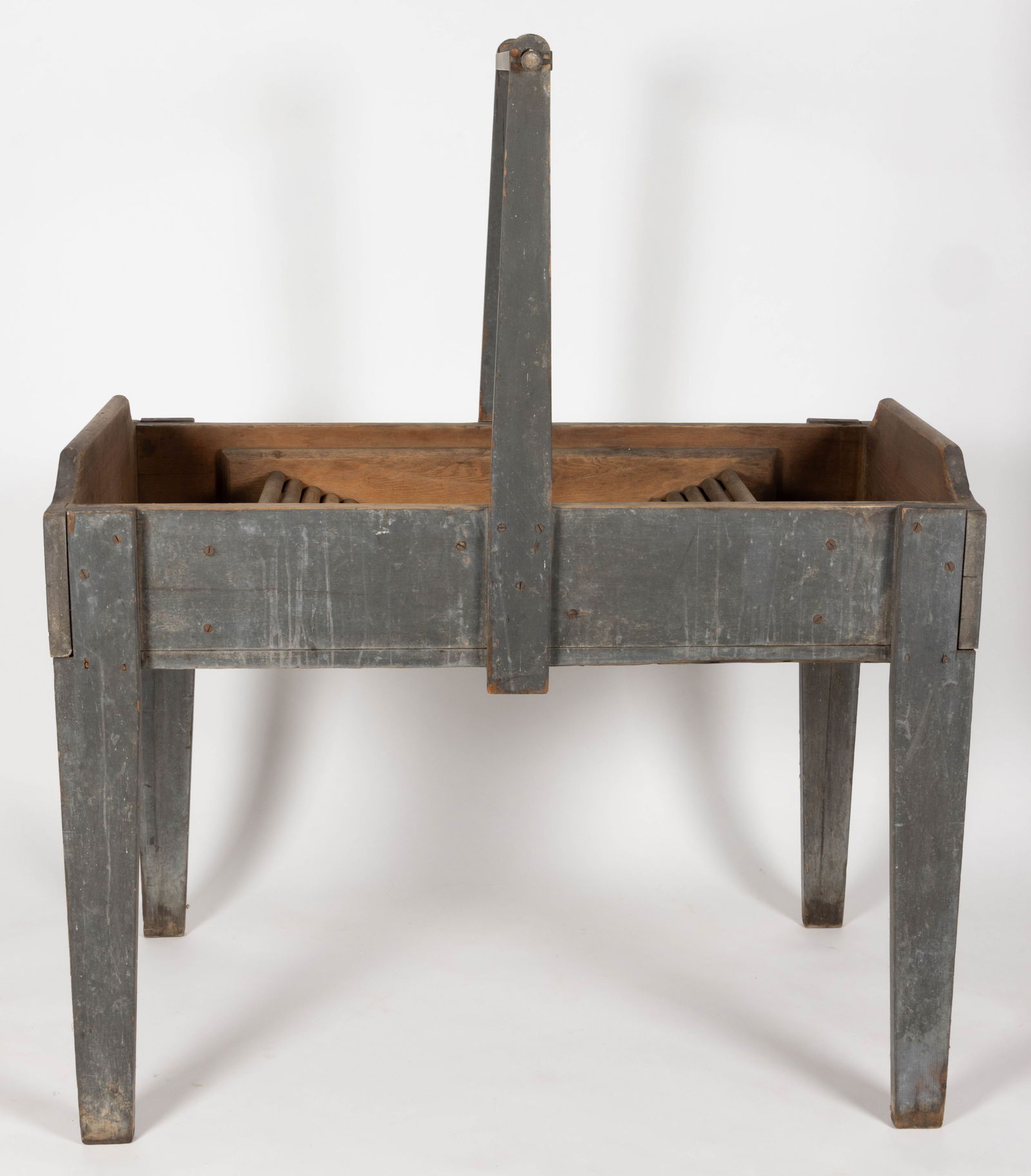 AMERICAN PAINTED PINE WASHING MACHINE / TABLE - 4