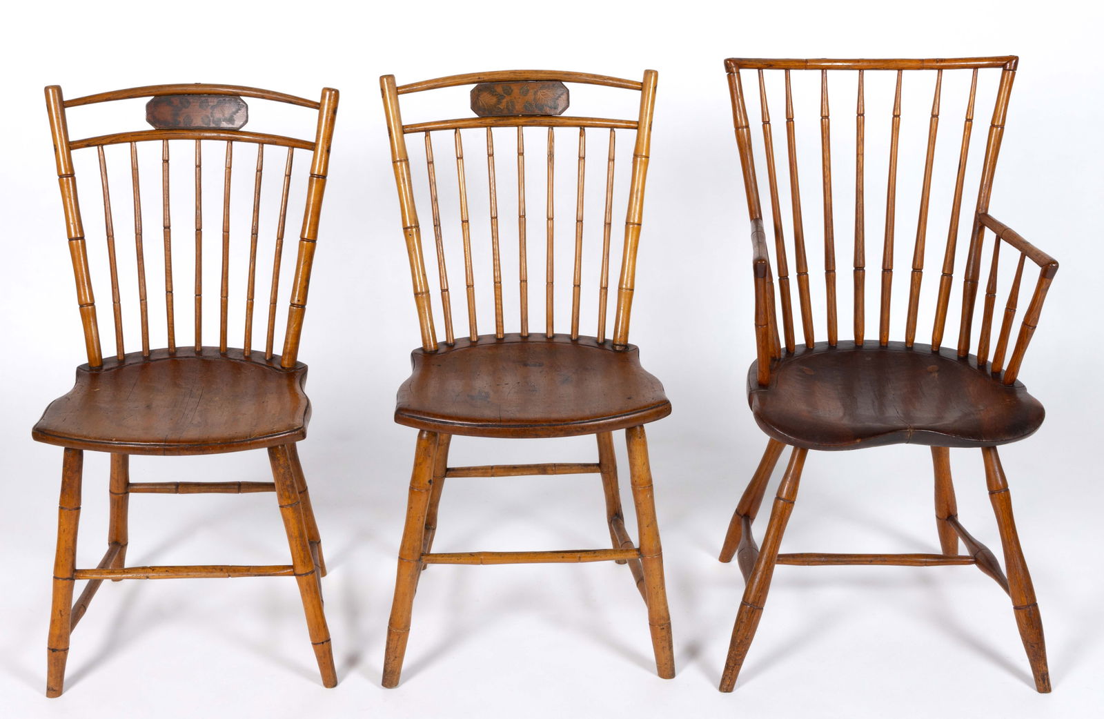 AMERICAN WINDSOR CHAIRS, LOT OF THREE (1 of 4)
