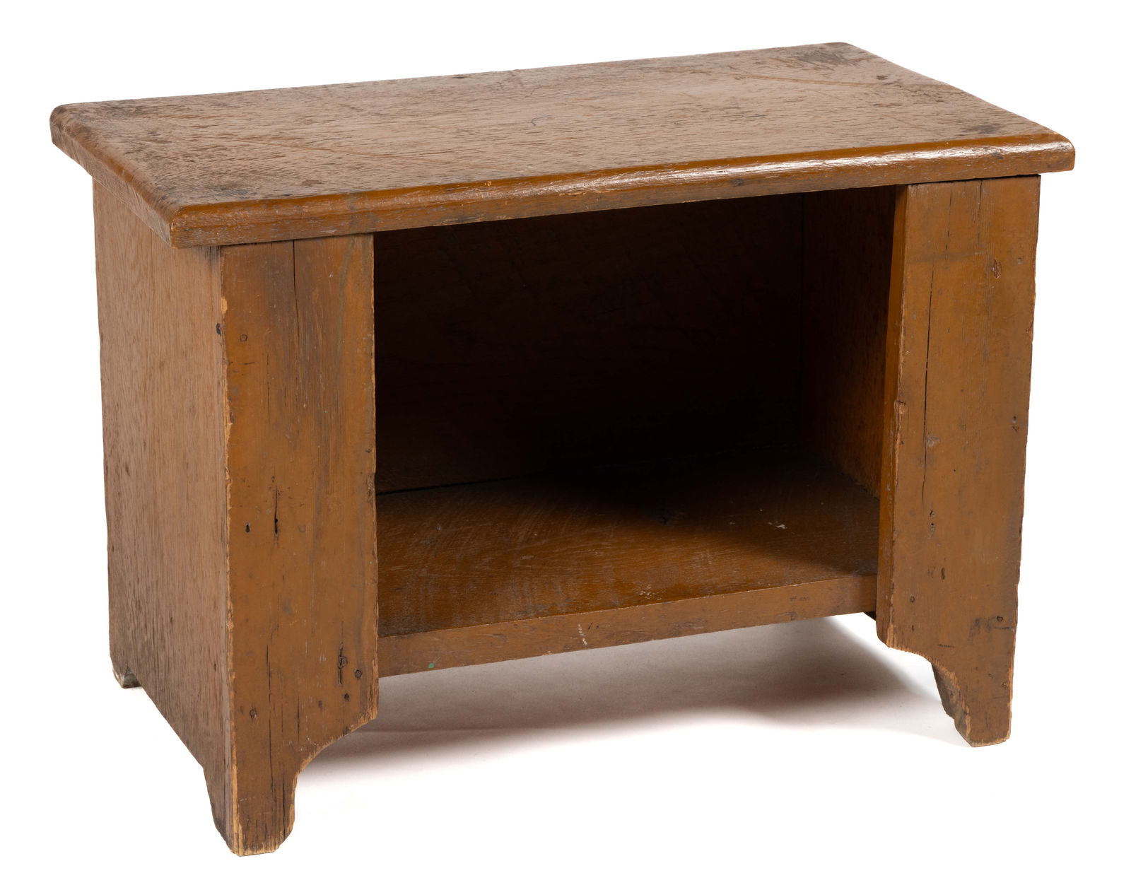 AMERICAN DIMINUTIVE PAINTED OAK OPEN BENCH CUPBOARD (1 of 4)