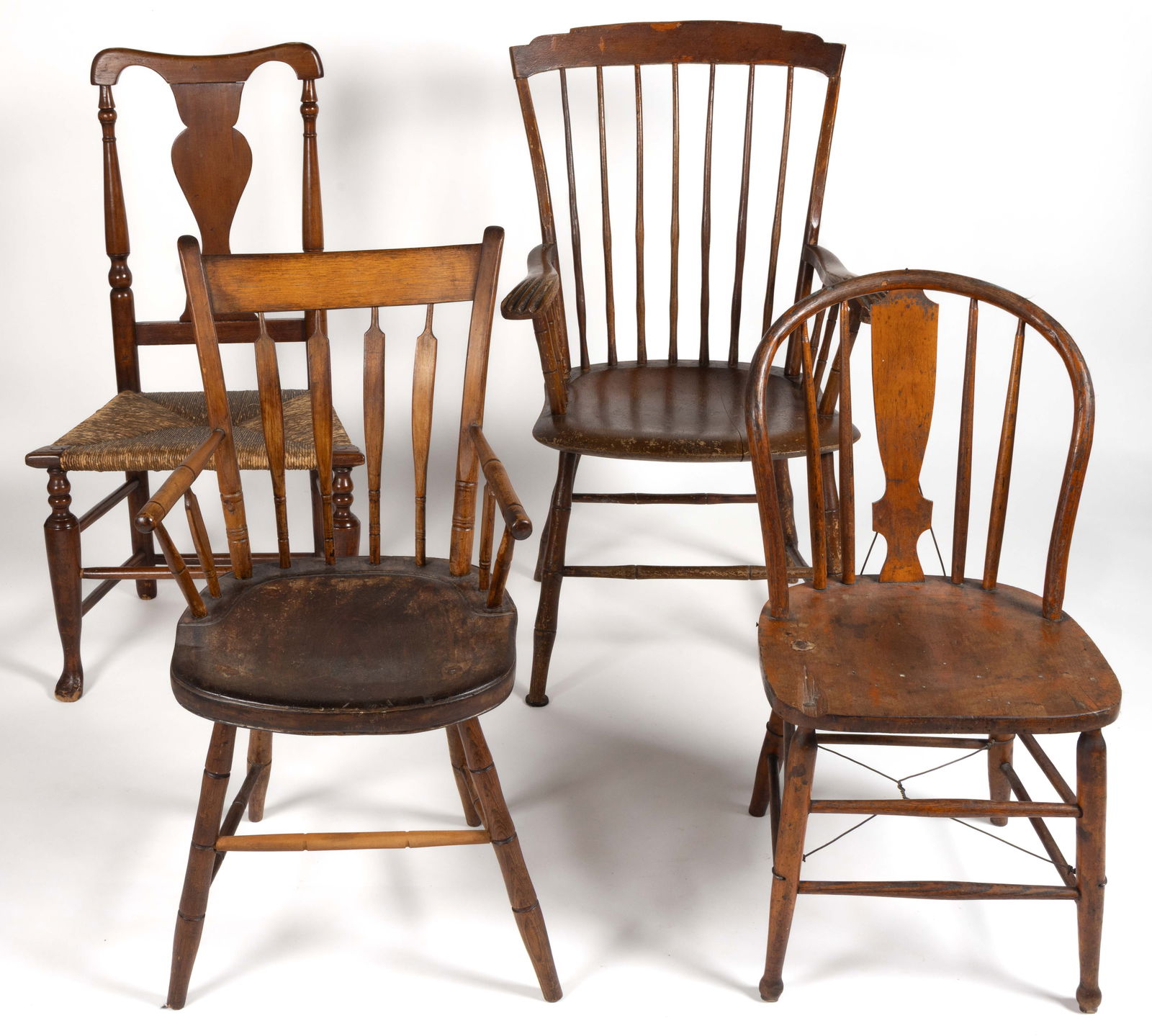 ASSORTED AMERICAN WINDSOR AND QUEEN ANNE CHAIRS, LOT OF FOUR (1 of 5)