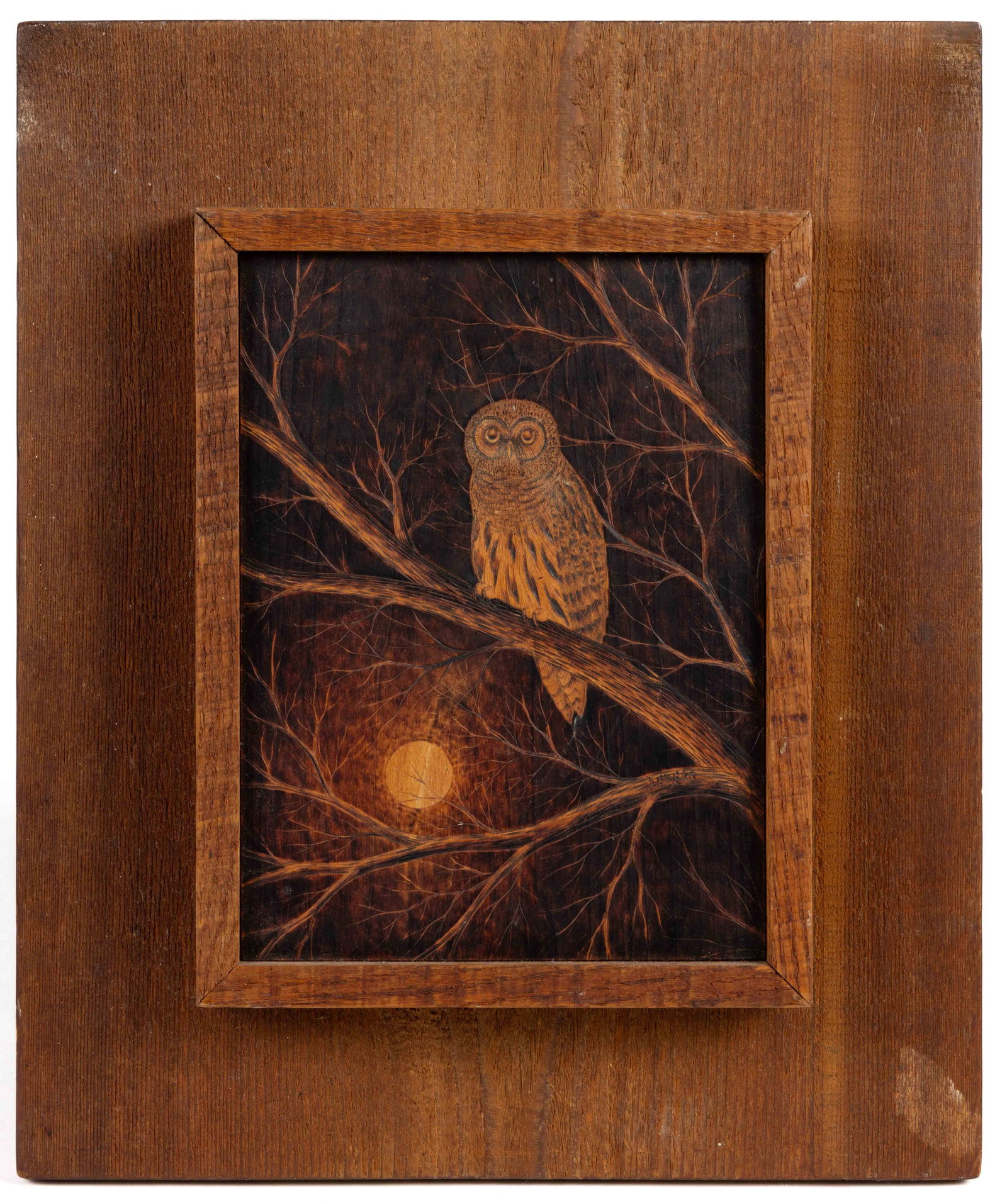 BERT PETERS (VIRGINIA, ACTIVE 20TH CENTURY) FOLK ART "BARRED OWL" PYROGRAPHY PLAQUE: BERT PETERS (VIRGINIA, ACTIVE 20TH CENTURY) FOLK ART "BARRED OWL" PYROGRAPHY PLAQUE, depicting a highly-detailed barred owl seated in a tree, the moon shines in the background. Signed