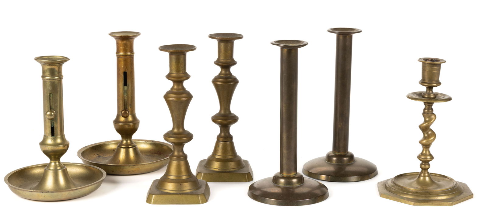 ASSORTED BRASS CANDLESTICKS, LOT OF SEVEN (1 of 2)