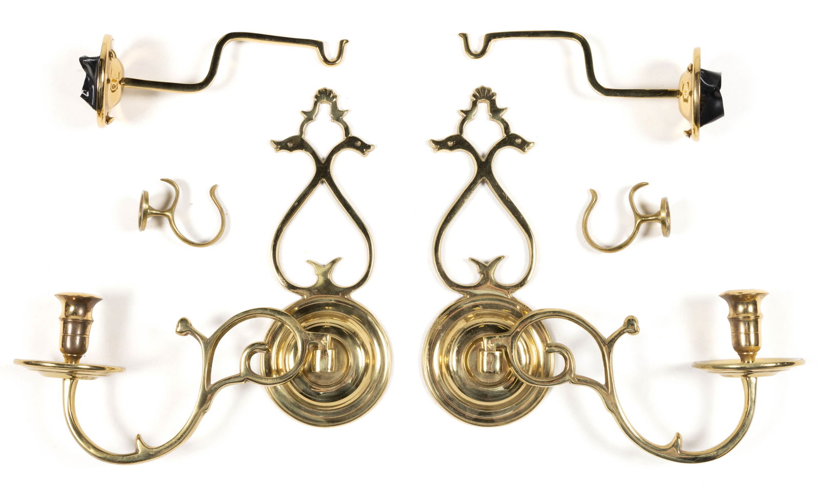 VIRGINA METALCRAFTERS / WILLIAMSBURG RESTORATION METALCRAFTERS CAST BRASS SINGLE-ARM CANDLE WALL (1 of 1)