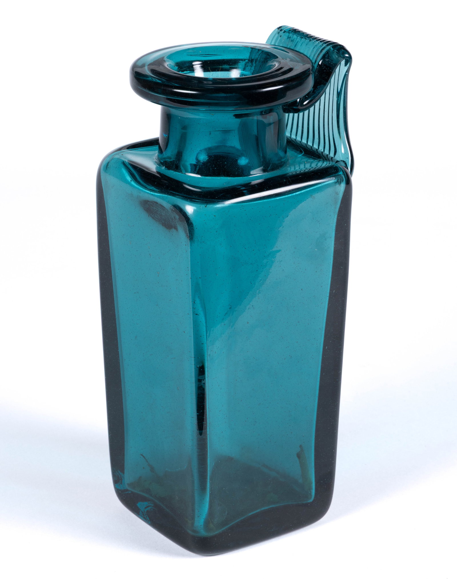 ICHENDORF ANTIK PETROL HANDLED VASE (1 of 3)