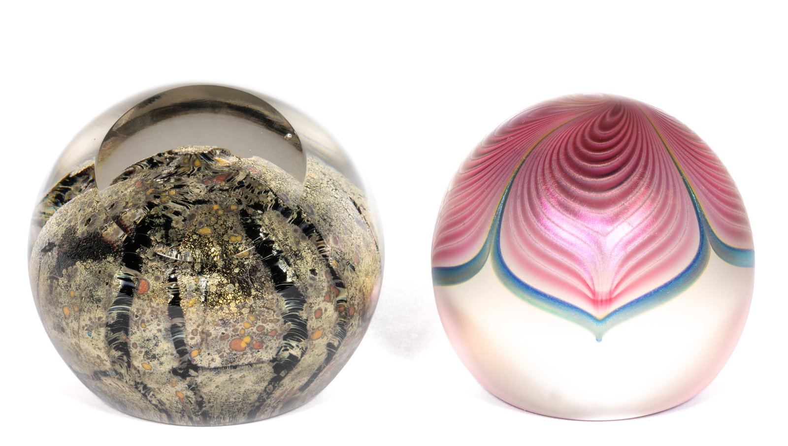 STUART ABELMAN (AMERICAN, B. 1949) STUDIO ART GLASS PAPERWEIGHTS, LOT OF TWO (1 of 3)