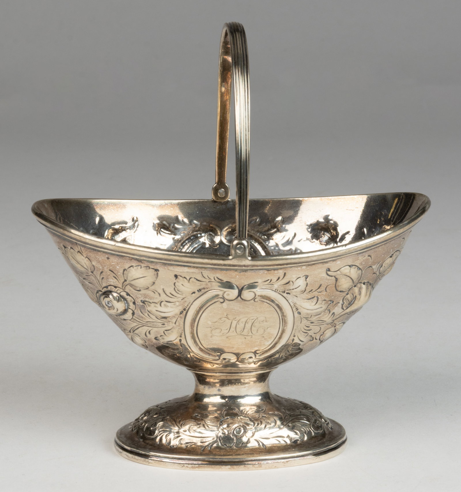 EOFF & SHEPARD, NEW YORK CITY, NEW YORK REPOUSSE COIN SILVER SUGAR BASKET (1 of 2)