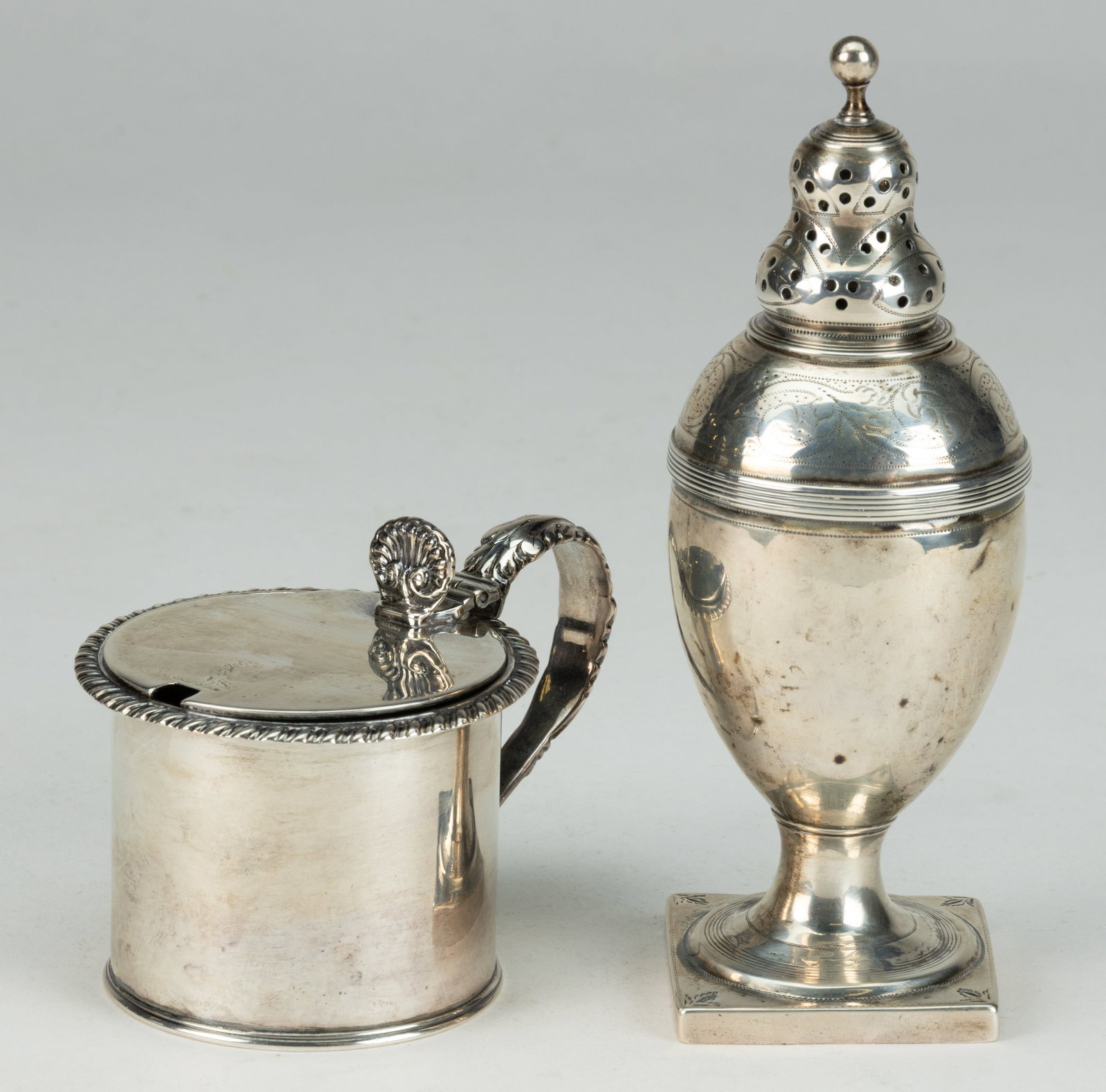 ENGLISH GEORGIAN STERLING SILVER CONDIMENT ARTICLES, LOT OF TWO (1 of 2)