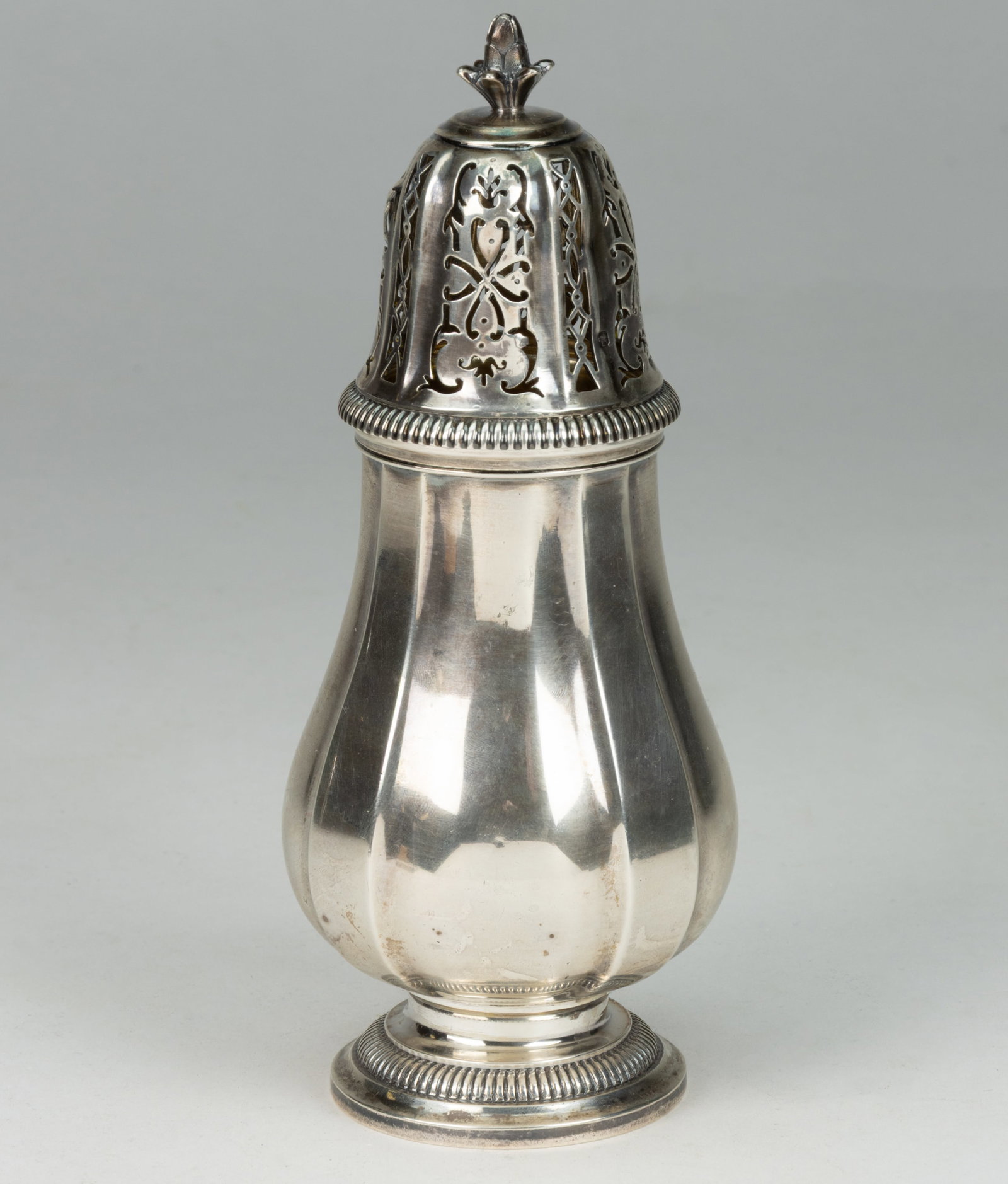 EMILE PUIFORCAT, FRENCH 0.950 SILVER CASTER / MUFFINEER (1 of 2)