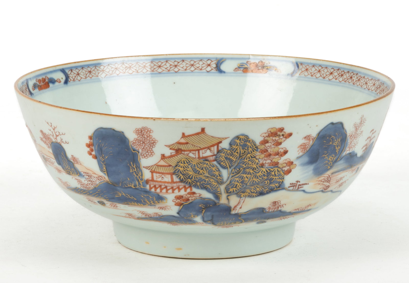 CHINESE EXPORT PORCELAIN IMARI-PALETTE HAND-PAINTED PUNCH BOWL (1 of 6)