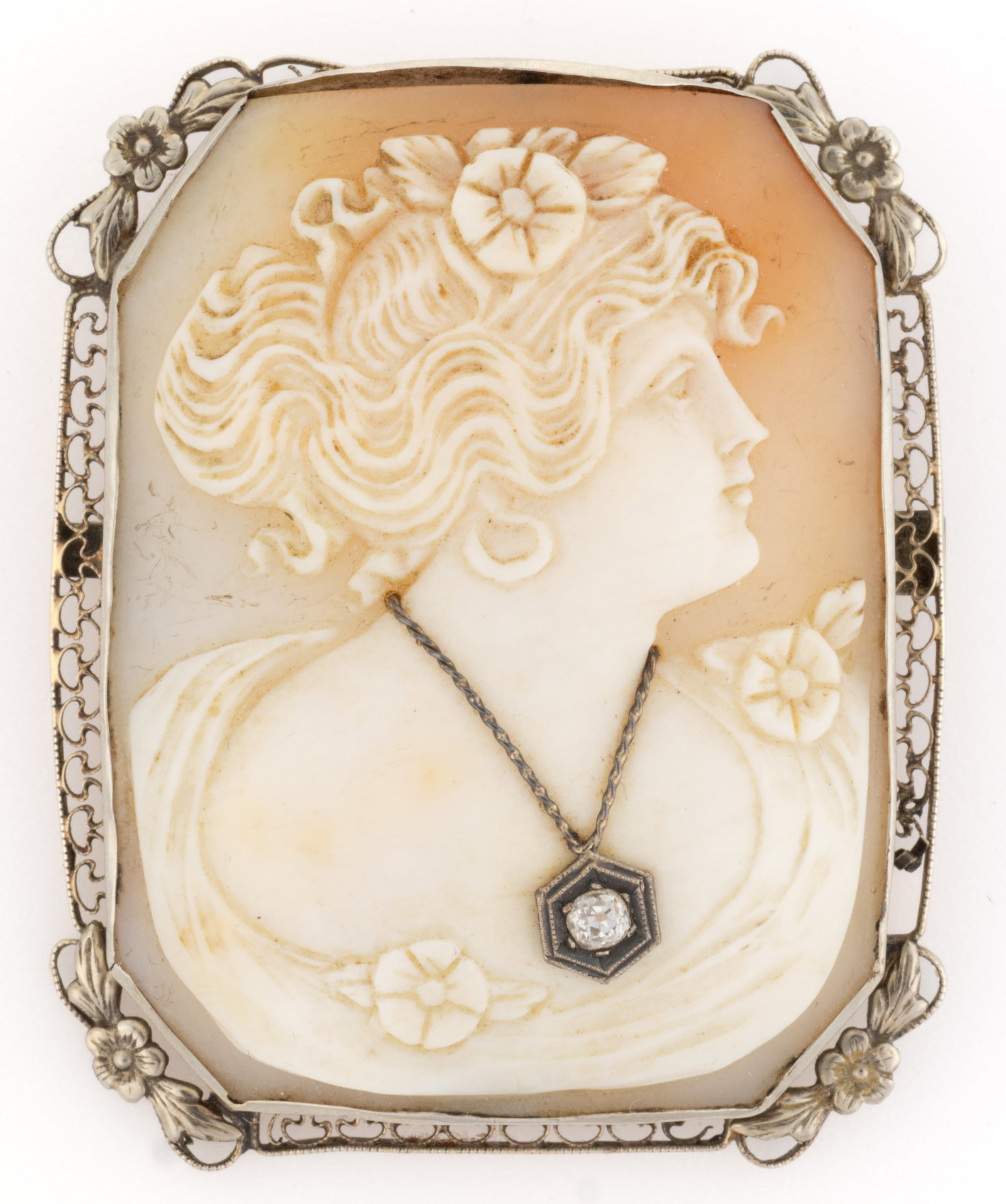 ANTIQUE / VINTAGE 14K WHITE GOLD, DIAMOND, AND CARVED SHELL CAMEO BROOCH / PENDANT (1 of 2)