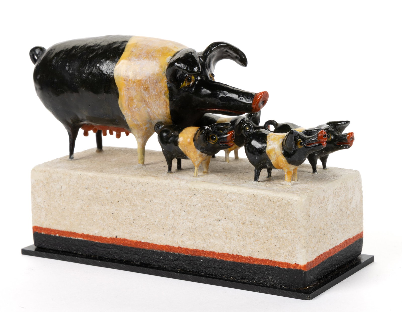 CONTEMPORARY FOLK ART SOW AND PIGLETS SCULPTURE (1 of 3)