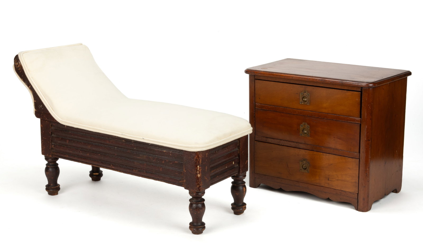 ASSORTED WOODEN MINIATURE FURNITURE ARTICLES, LOT OF TWO (1 of 5)