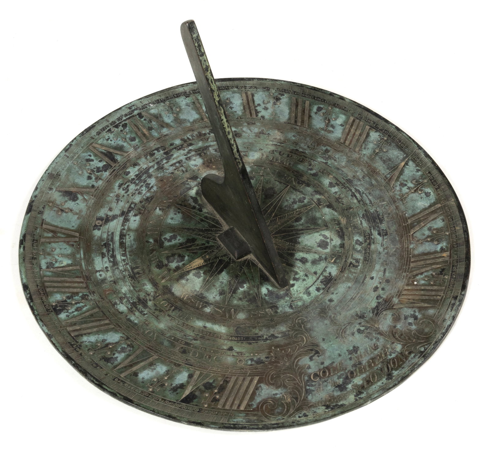BENJAMIN COLE (ENGLISH, ACTIVE 18TH CENTURY) LARGE BRASS SUNDIAL (1 of 4)