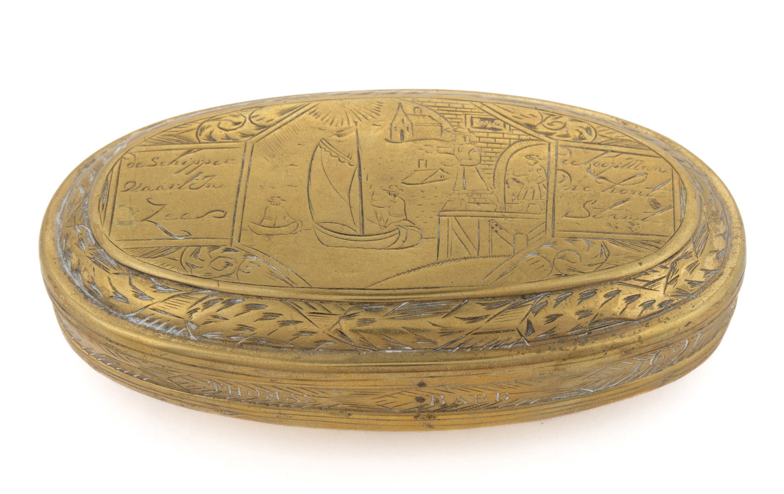 DUTCH ENGRAVED BRASS SNUFF / TOBACCO BOX (1 of 4)