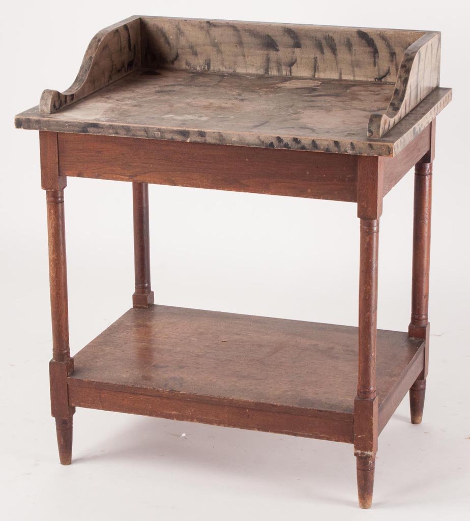 SHENANDOAH VALLEY OF VIRGINIA WALNUT AND: SHENANDOAH VALLEY OF VIRGINIA WALNUT AND PAINT-DECORATED OPEN WASHSTAND, rectangular poplar top and dovetailed gallery with original smoke-grained decoration, raised on four turned legs supporting a l