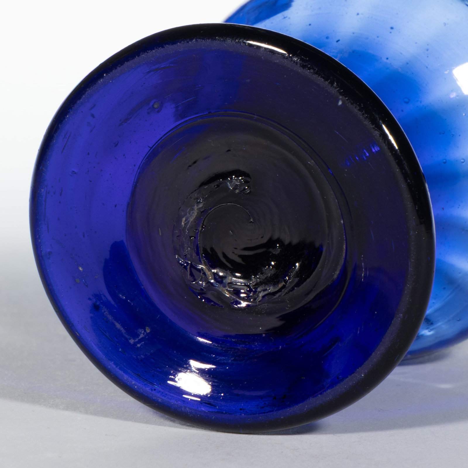 PATTERN-MOLDED RIBBED FOOTED OPEN SALT - 2