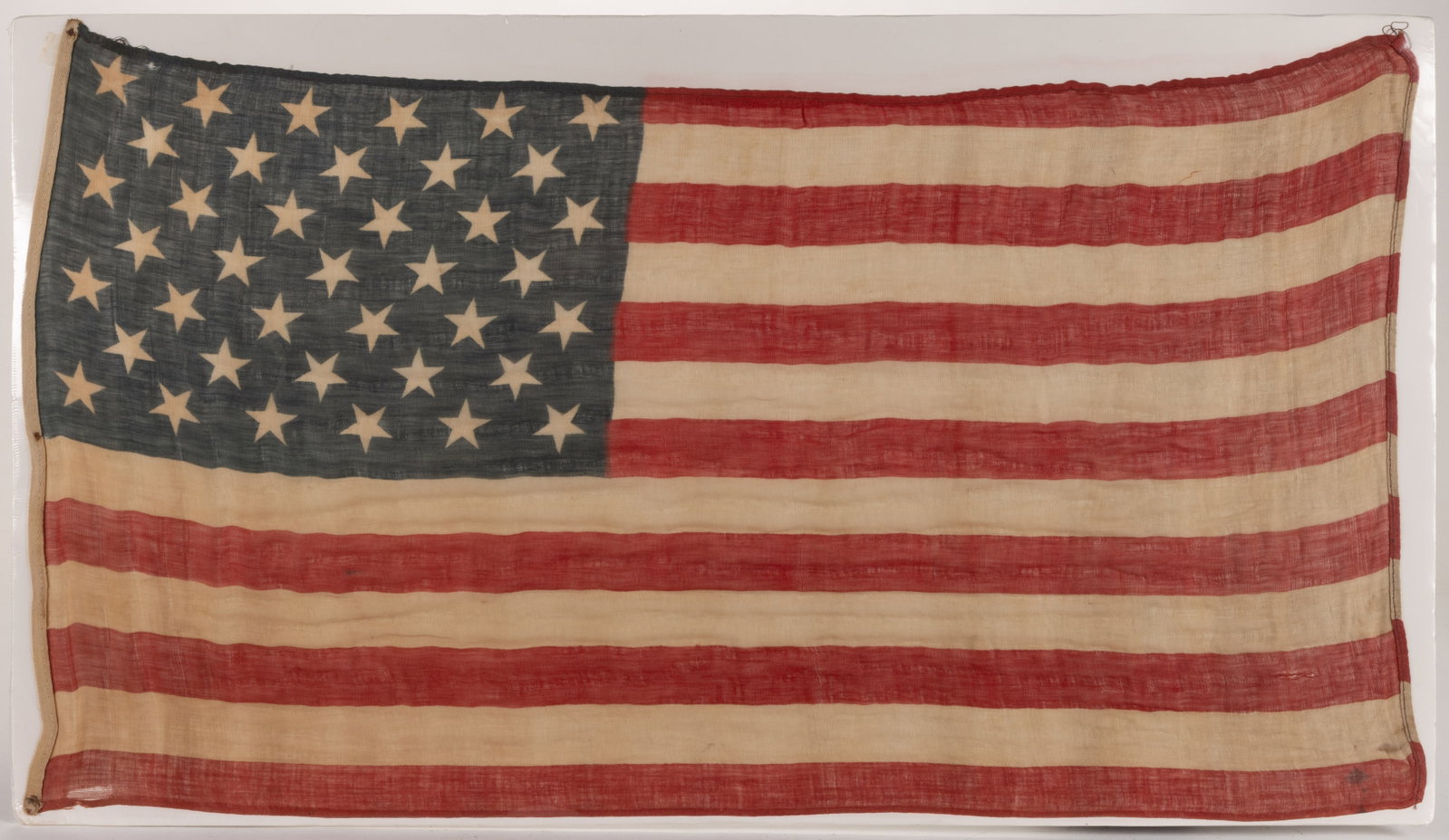 39-STAR AMERICAN NATIONAL UNOFFICIAL DAKOTA TERRITORY STATEHOOD PRINTED PARADE FLAG (1 of 1)