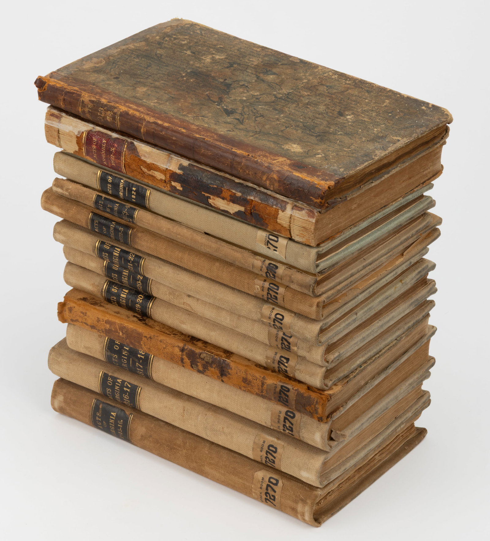 ANTIQUARIAN VIRGINIA GOVERNMENT VOLUMES, LOT OF 12: ANTIQUARIAN VIRGINIA GOVERNMENT VOLUMES, LOT OF 12, Acts Passed at a general Assembly of the Commonwealth of Virginia,... [1813-1824 and 1852-3]. Richmond: Samuel Pleasants, 1813, the remainder T