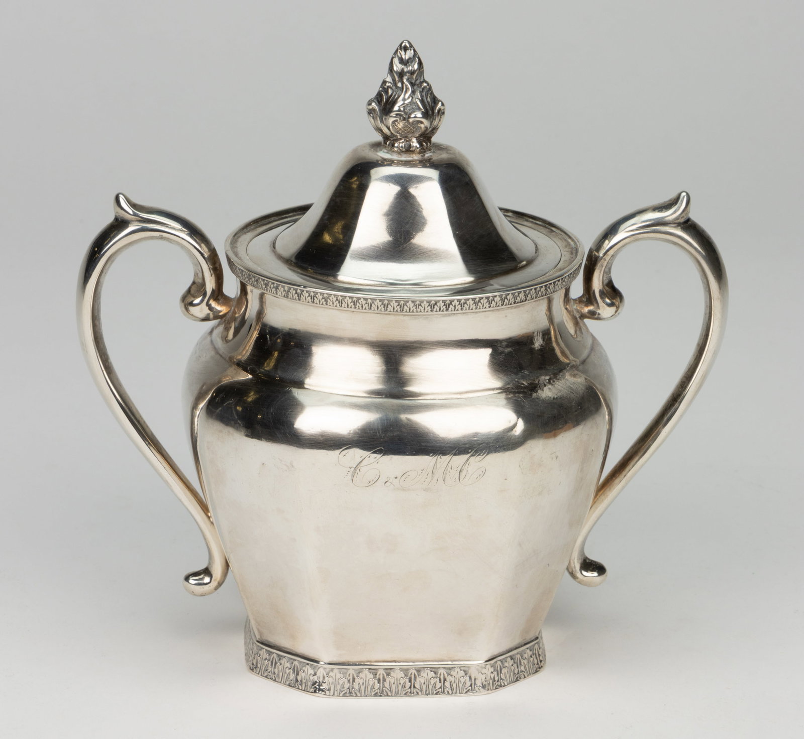 MITCHELL & TYLER, RICHMOND, VIRGINIA RETAILED COIN SILVER COVERED SUGAR / CANISTER (1 of 2)