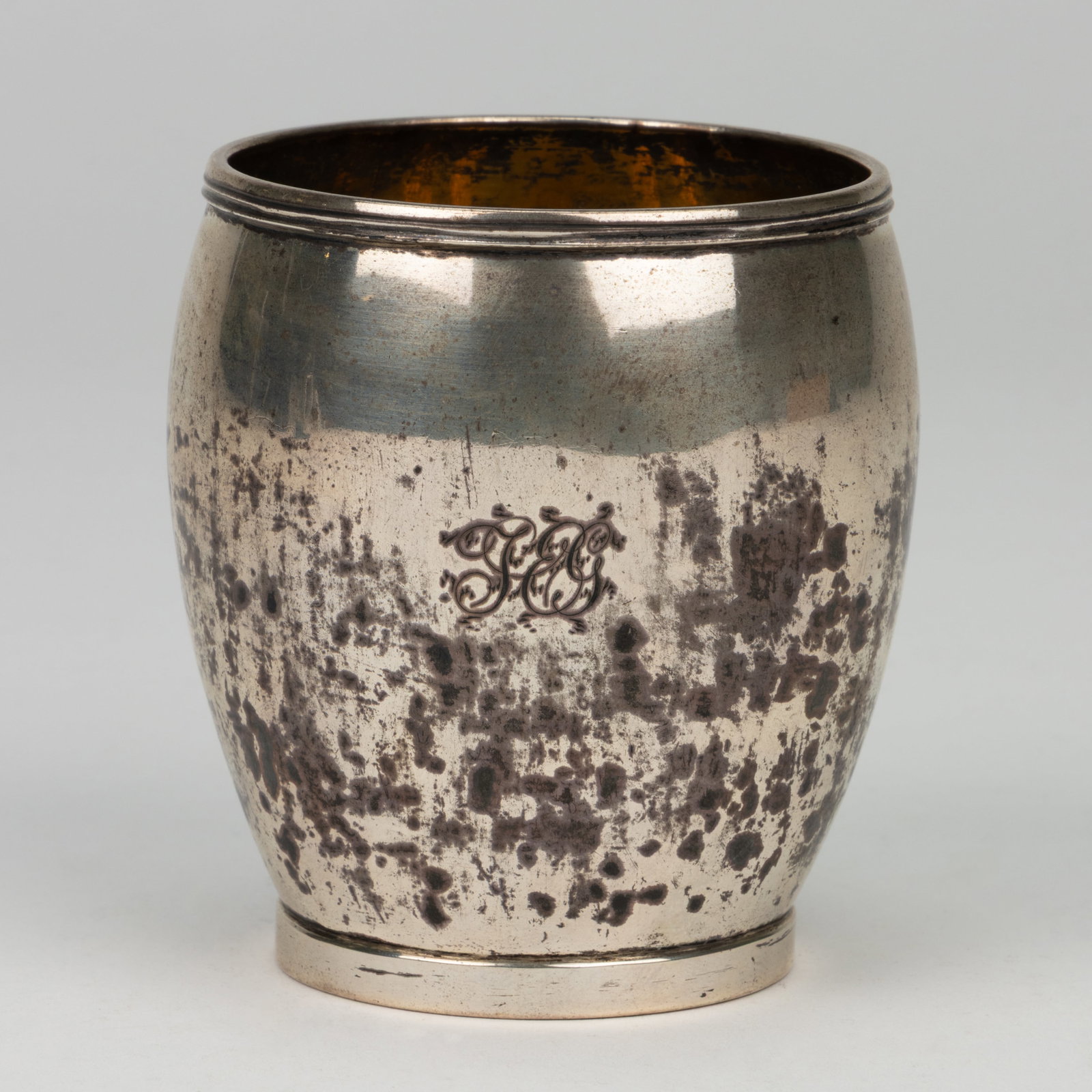 THOMAS RICHARDS, NEW YORK CITY, NEW YORK COIN SILVER CUP / BEAKER (1 of 2)