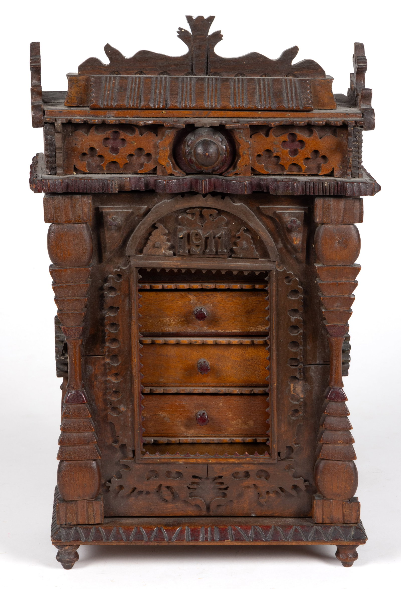 AMERICAN FOLK / TRAMP ART CARVED DIMINUTIVE CABINET / JEWELRY CASE (1 of 9)