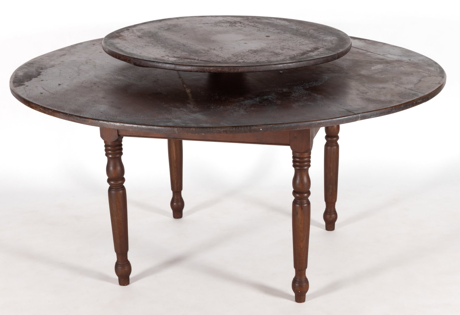 SHENANDOAH VALLEY OF VIRGINIA ATTRIBUTED WALNUT LAZY-SUSAN DINING TABLE (1 of 6)