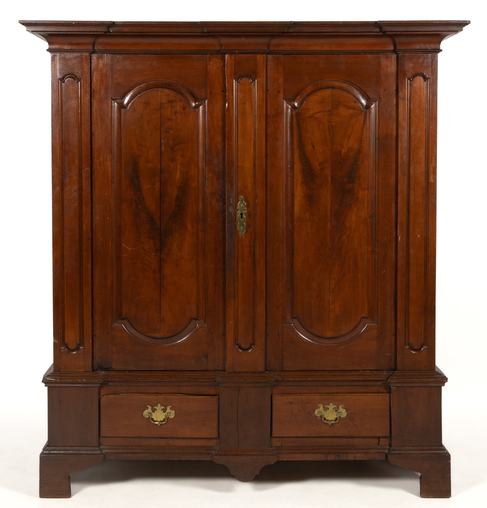 MID-ATLANTIC CHIPPENDALE WALNUT SCHRANK (1 of 7)