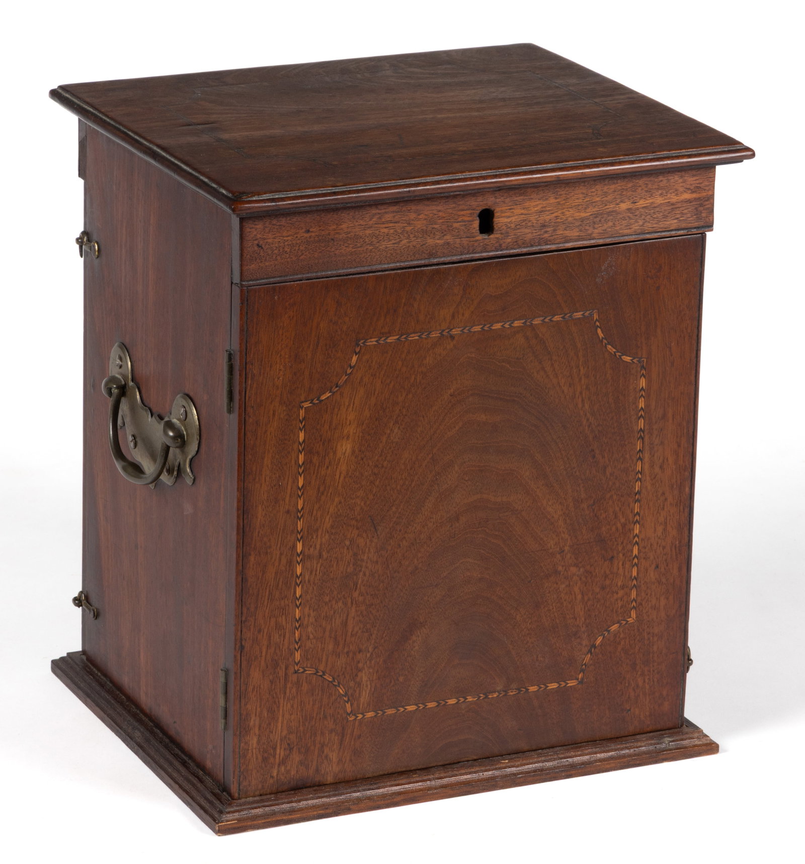 ENGLISH GEORGE III INLAID MAHOGANY TRAVELLING APOTHECARY / DOCTOR'S CABINET (1 of 9)