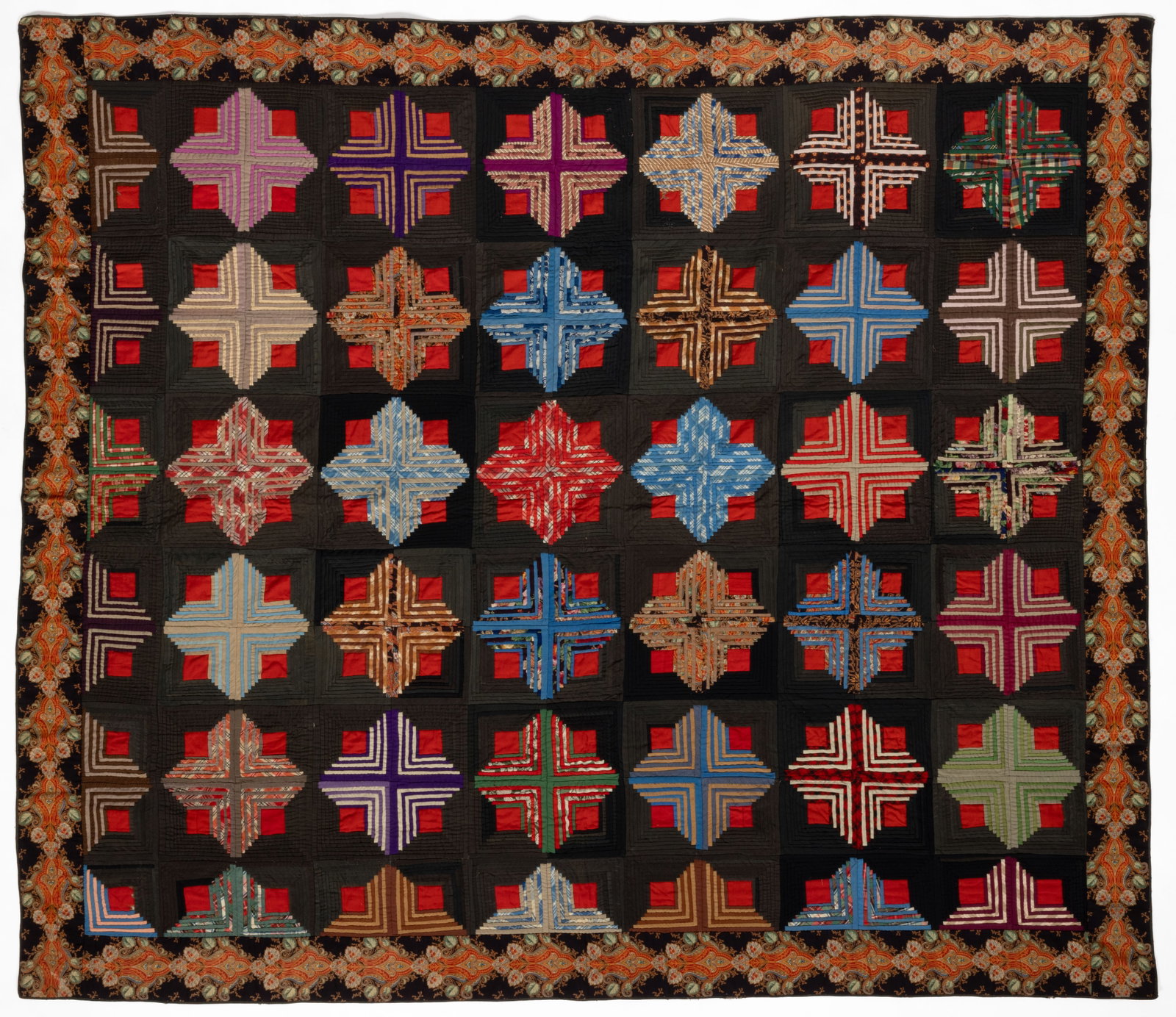 NEW ENGLAND "LOG CABIN - LIGHT AND DARK" PIECED QUILT: NEW ENGLAND "LOG CABIN - LIGHT AND DARK" PIECED QUILT, hand-stitched in white and black thread, completed in polychrome print, woven, and solid fabrics, 143 pattern blocks with red centers,