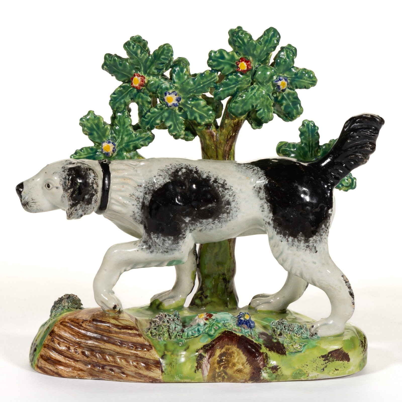 ENGLISH STAFFORDSHIRE PEARLWARE HAND-PAINTED DOG BOCAGE FIGURE (1 of 5)