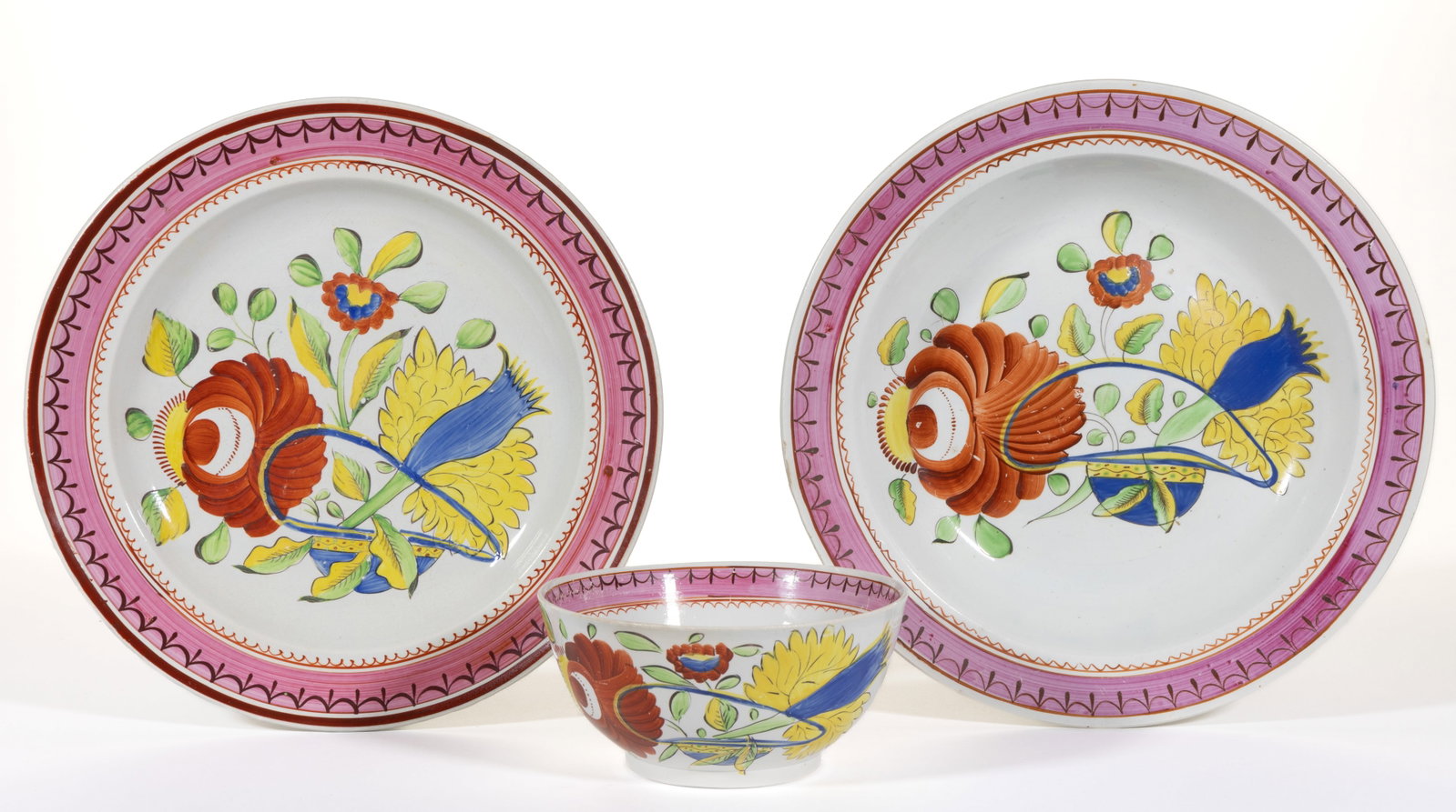 ENGLISH PEARLWARE KING'S ROSE OYSTER HAND-PAINTED CERAMIC TABLE ARTICLES, LOT OF THREE (1 of 2)